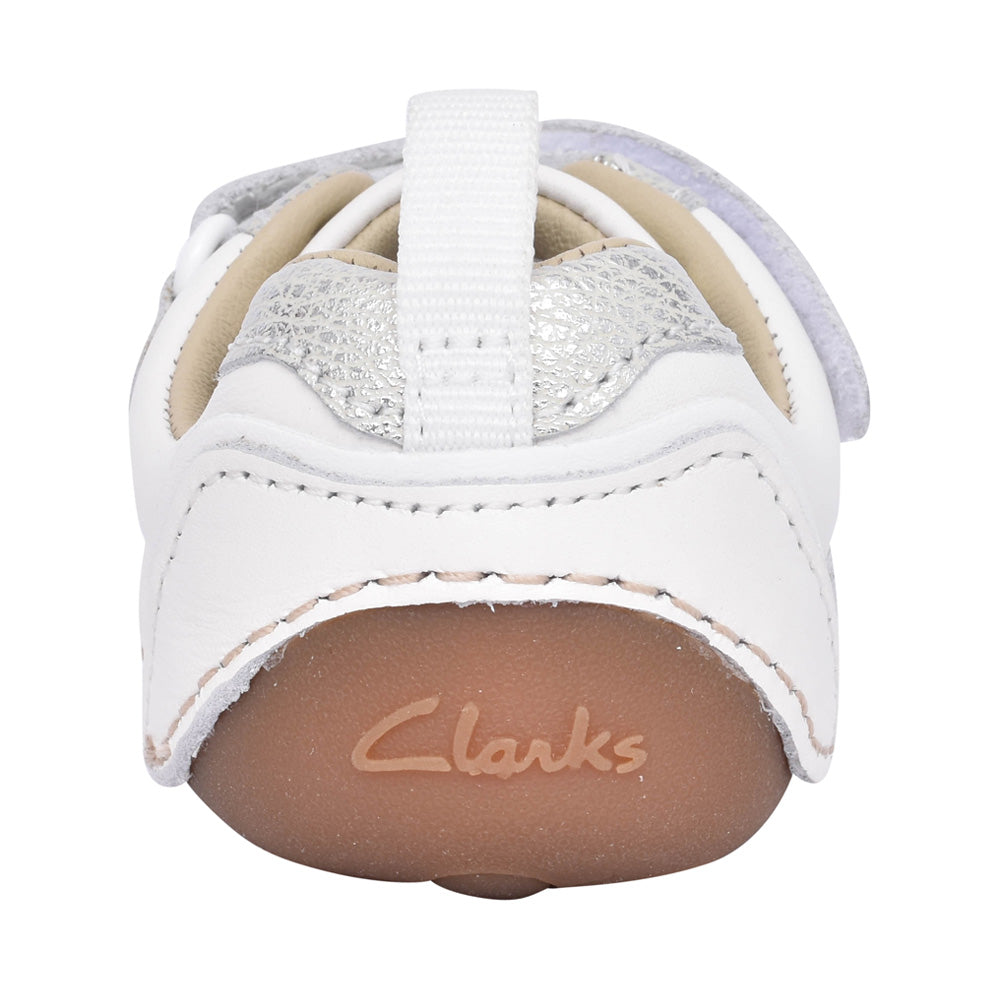 Girls Tiny Sky T White Metallic Velcro Shoe In Kids F Fit