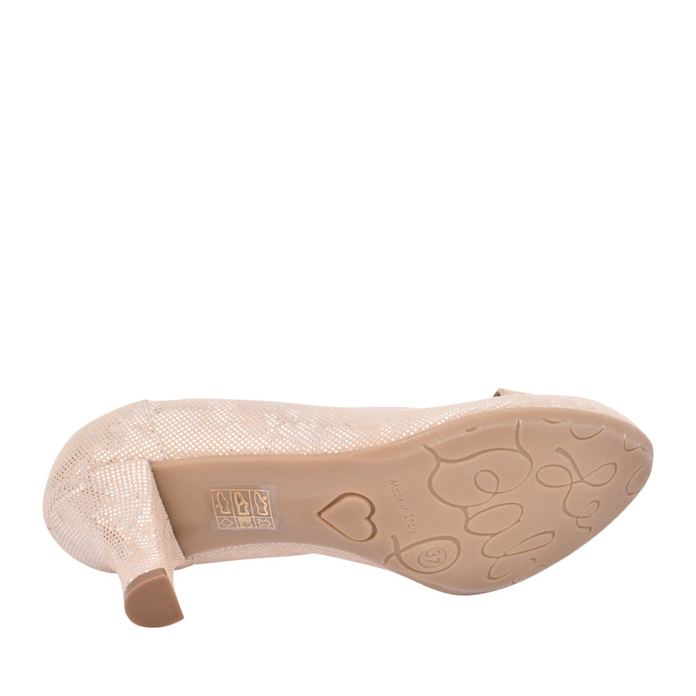 Ladies 3030 Low Heel Court Shoe In Nude