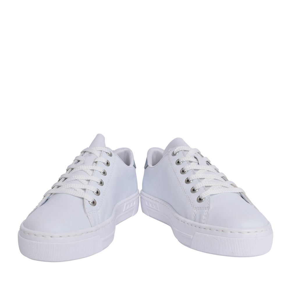 Ladies L8802 Laced Trainer In White