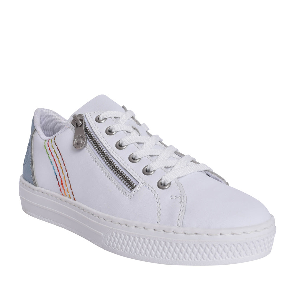 Ladies L5915 Laced Trainer In White