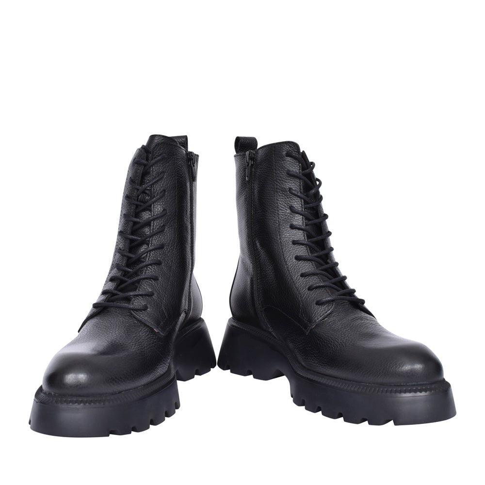 Ladies C-7205 Laced Calf Boot In Black