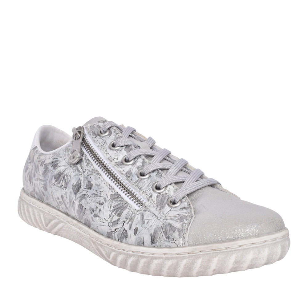 Ladies N0900 Laced Trainer In Silver