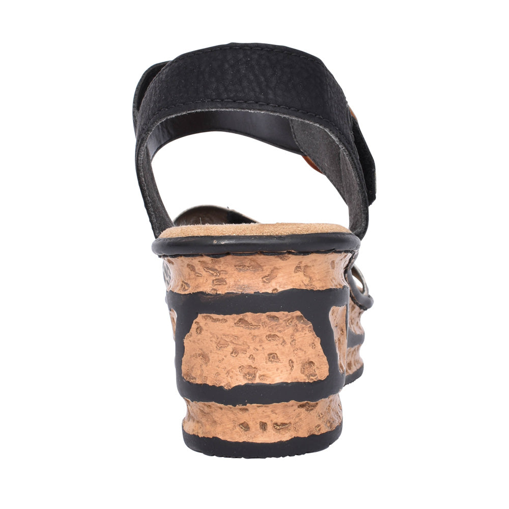Ladies 68176 Wedge Sandal In Black