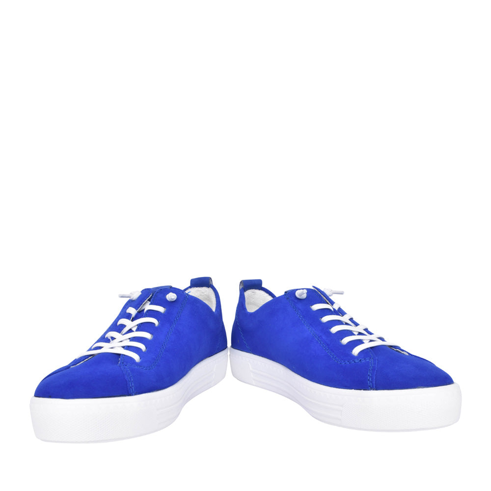 Ladies D0913 Laced Trainer In Blue