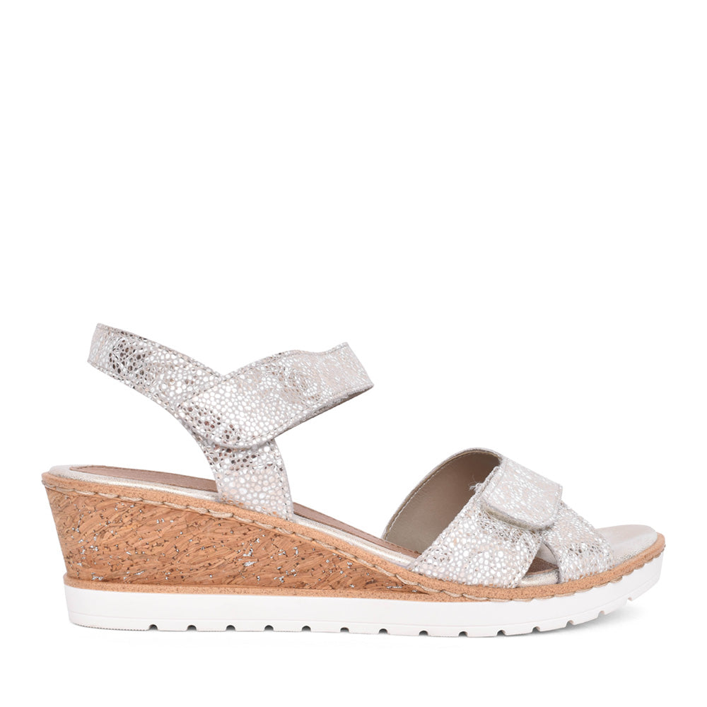 Ladies R6252 Wedge Sandal In Gold