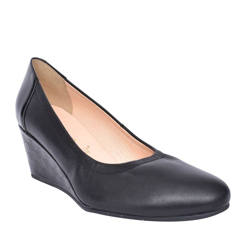 Ladies 5899 G-fit Wedge Court Shoe In Black