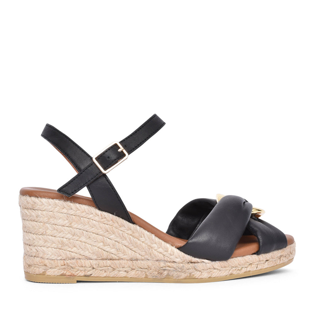 Ladies 2136 Tibet Wedge Sandal In Black
