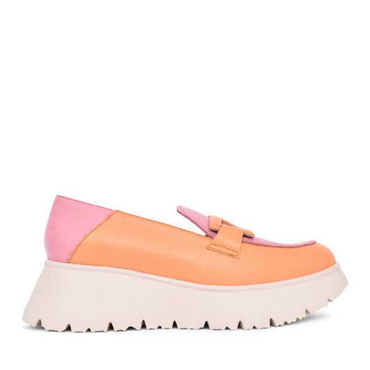 Ladies C-7301  Slip-on Shoe In Apricot