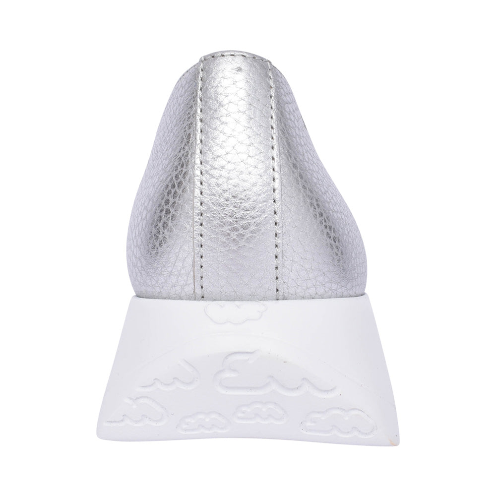 Ladies A-2462 Slip-on Shoe In Silver