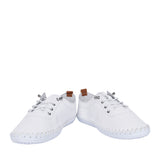 Ladies St Ives Fle030 Laced Shoe In White