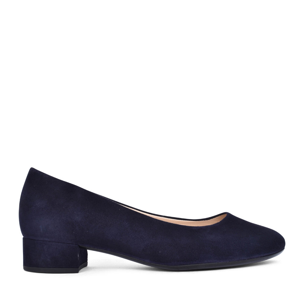 Ladies 41.320 Develop Low Heel Court Shoe In Navy