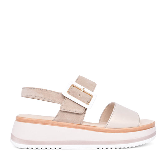 Ladies 42.744 Aviemore Sandal In Beige