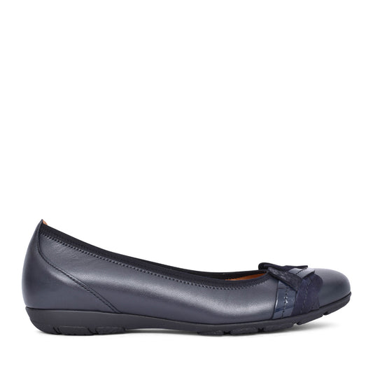 Ladies 44.160 Redhill Pump In Navy