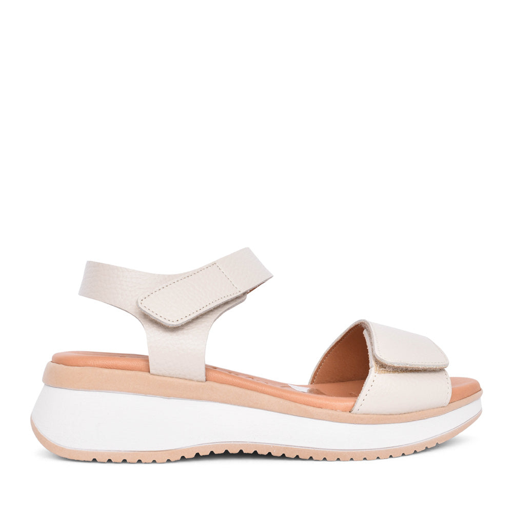 Ladies 5411 Velcro Sandal In Stone
