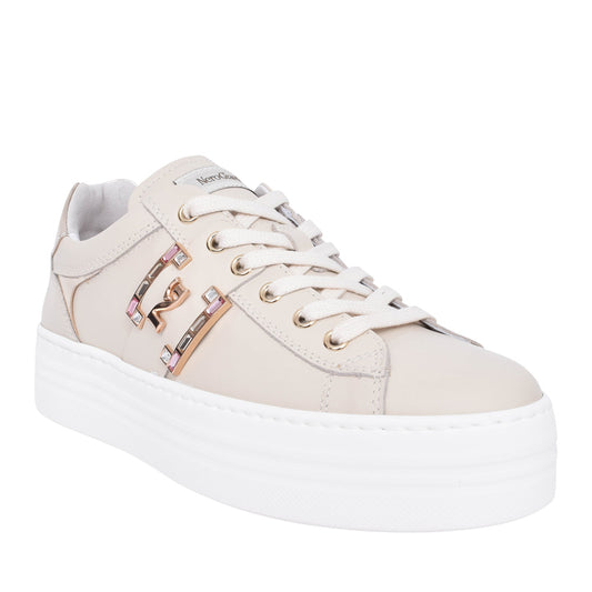 Ladies E409967d Laced Trainer In Beige