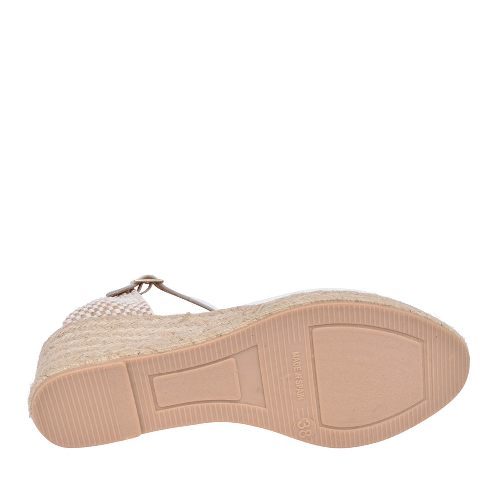 Ladies Staple Wedge Peep Toe Shoe In White