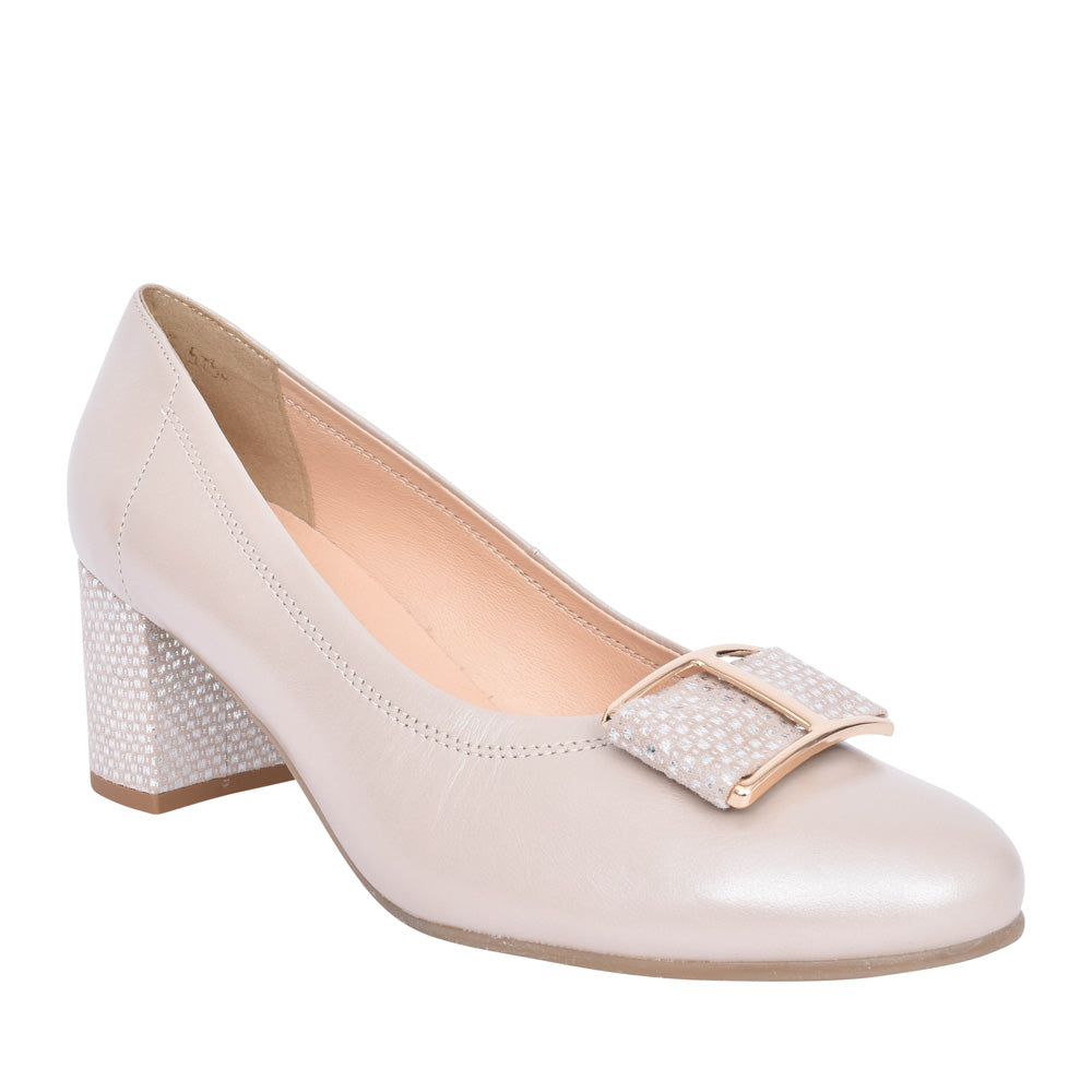 Ladies 5754 G-fit Medium Heel Court Shoe In Beige