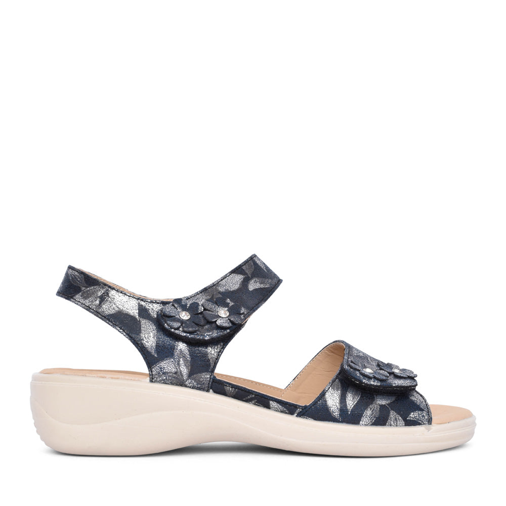 Ladies Azalea Sandal In Navy