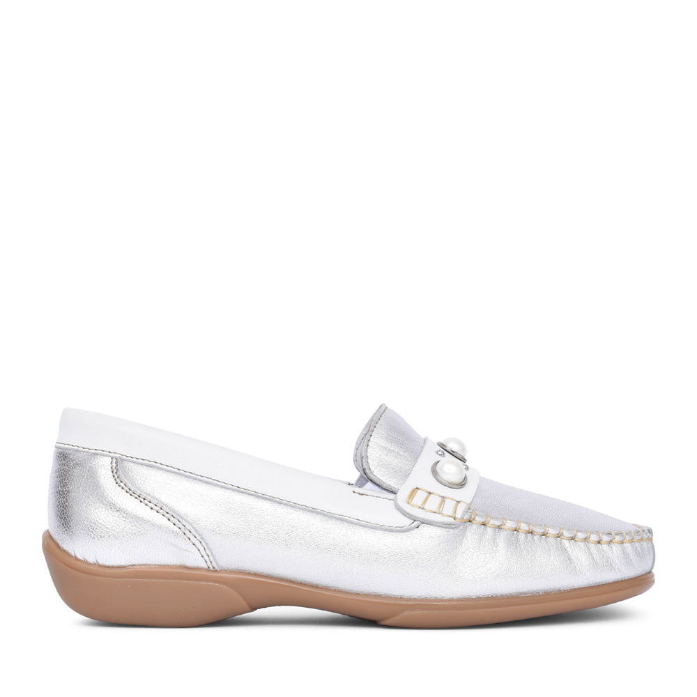 Ladies Bella Slip On Loafer In Silver