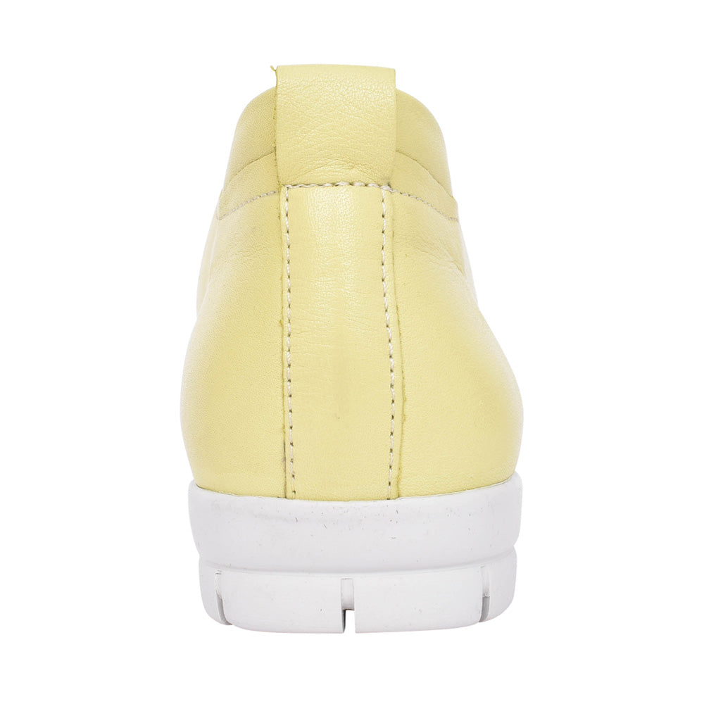 Ladies Sarah A6494 Laced Shoe In Lime