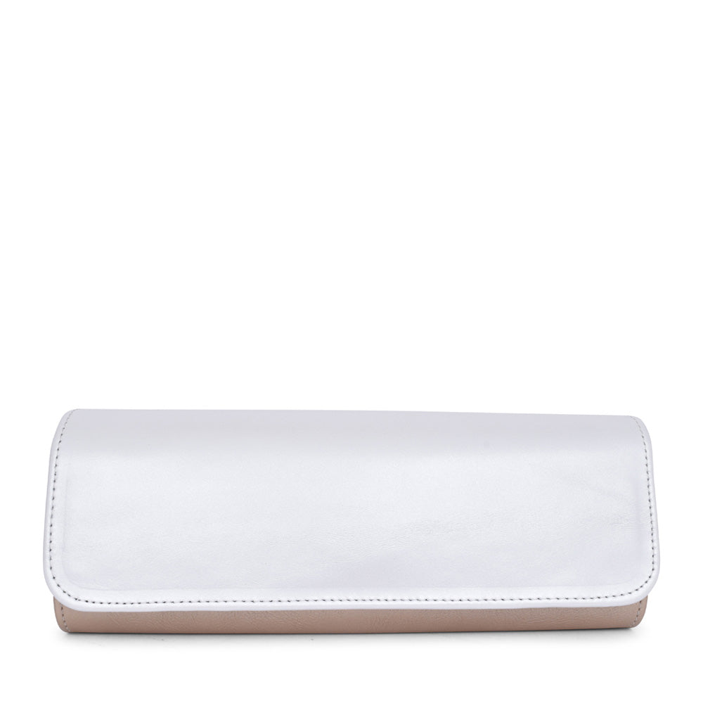 T20 Clutch Bag In White