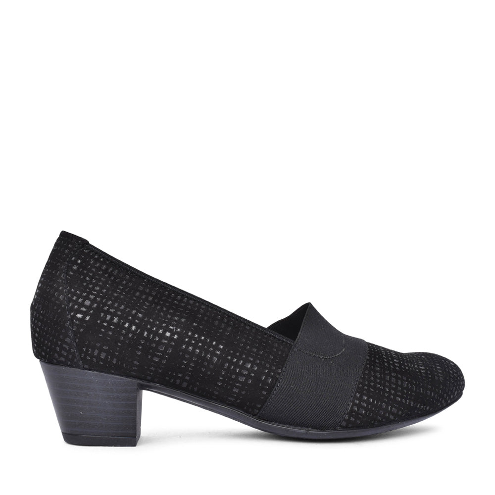 Ladies 358505 Hilaria Low Heel Shoe In Black