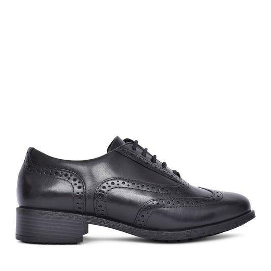 Ladies Havisham Oak Leather E-fit Laced Brogue In Black