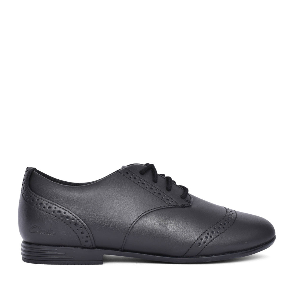 Girls Finja Brogue Black Leather Laced Shoe In Kids F Fit