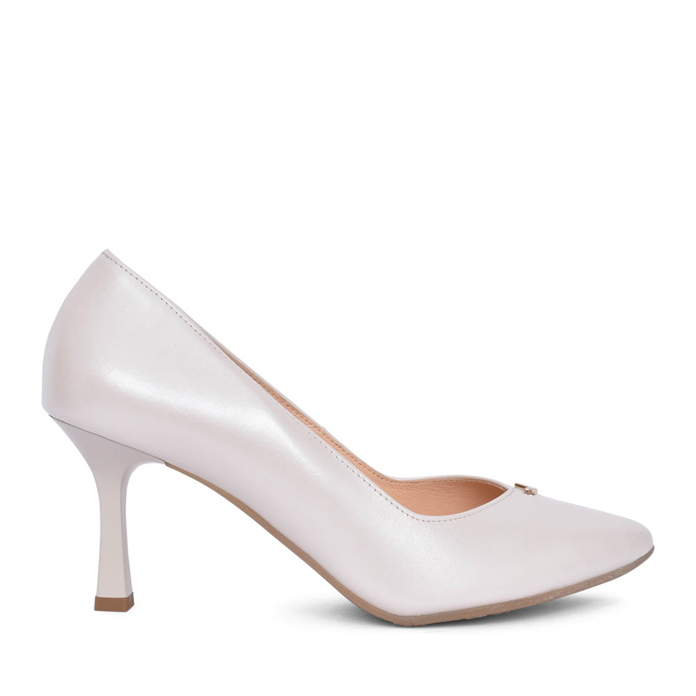 Ladies 6543 G-fit Medium Heel Court Shoe In Pearl