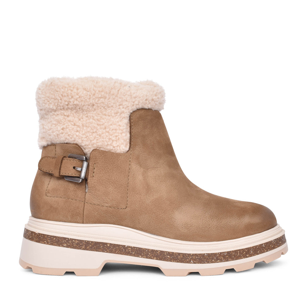 Ladies Hencroft Madi D-fit Ankle Boot In Sand