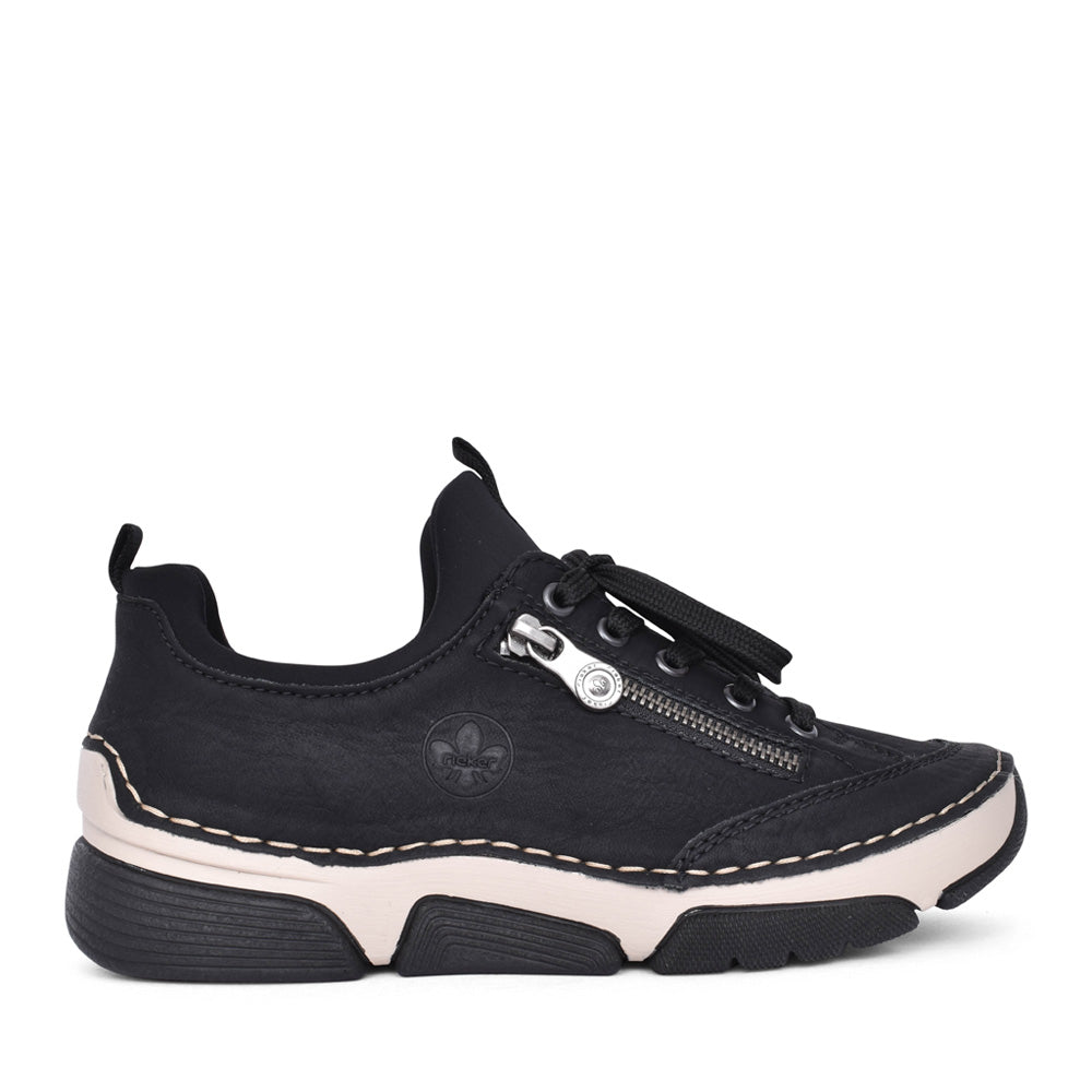 Ladies 45973 Laced Trainer In Black