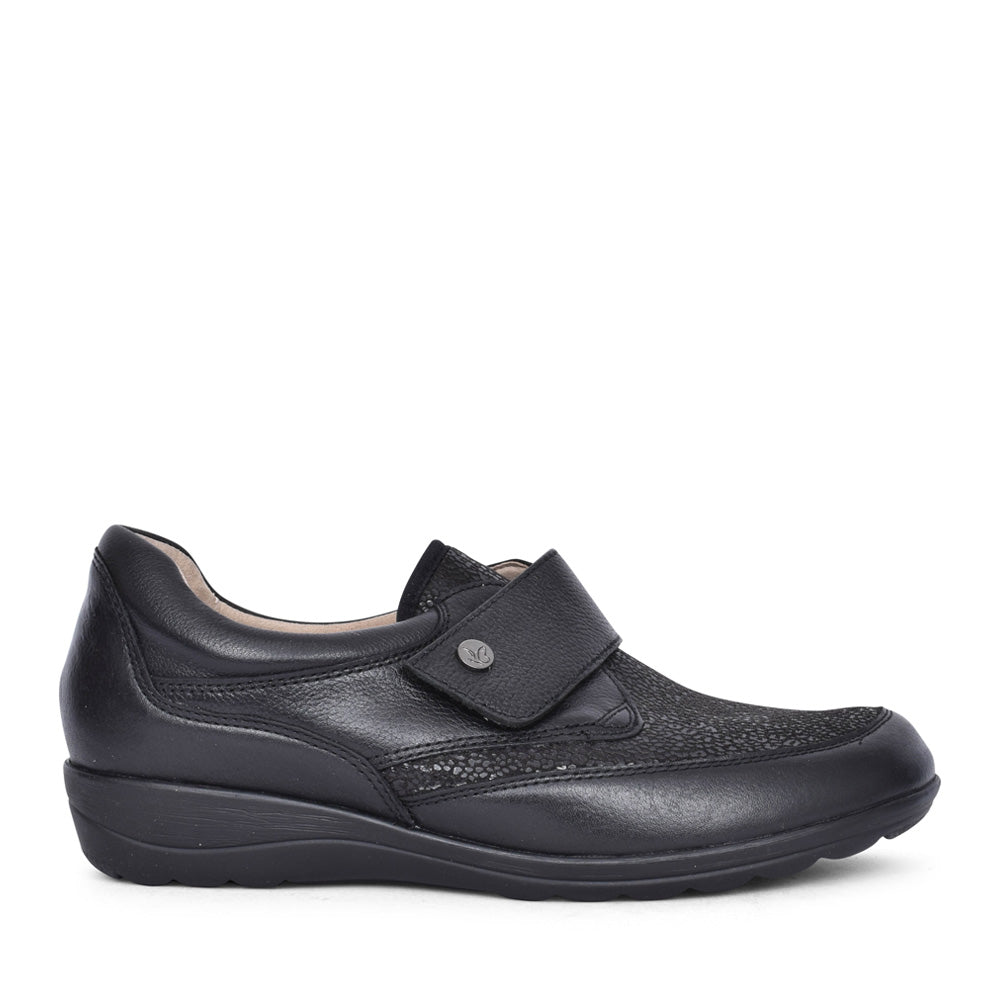 Ladies 9-24655 Velcro Shoe In Black