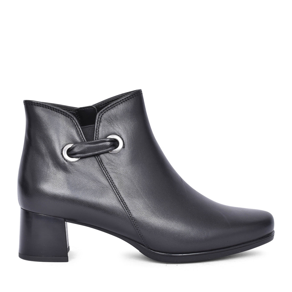 Ladies 52.827 Keegan 3 Ankle Boot In Black