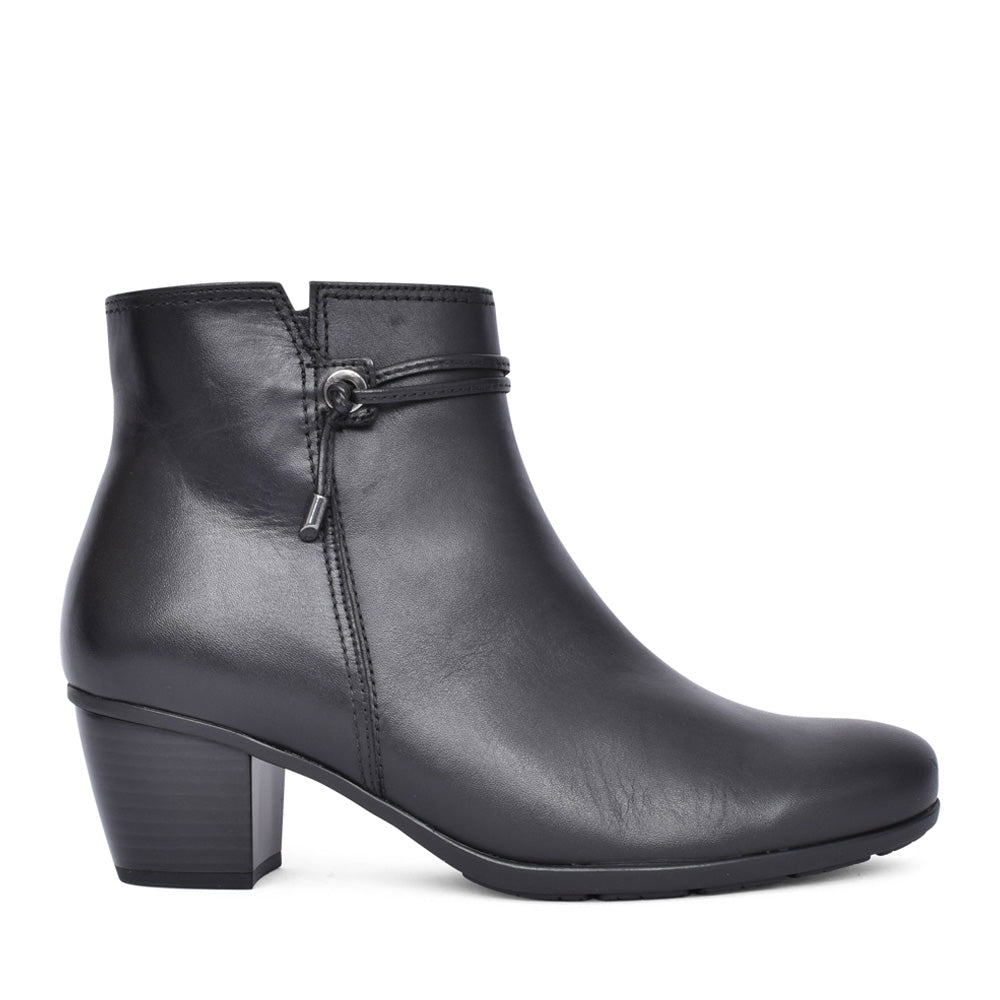 Ladies 55.522 Ela Ankle Boot In Black