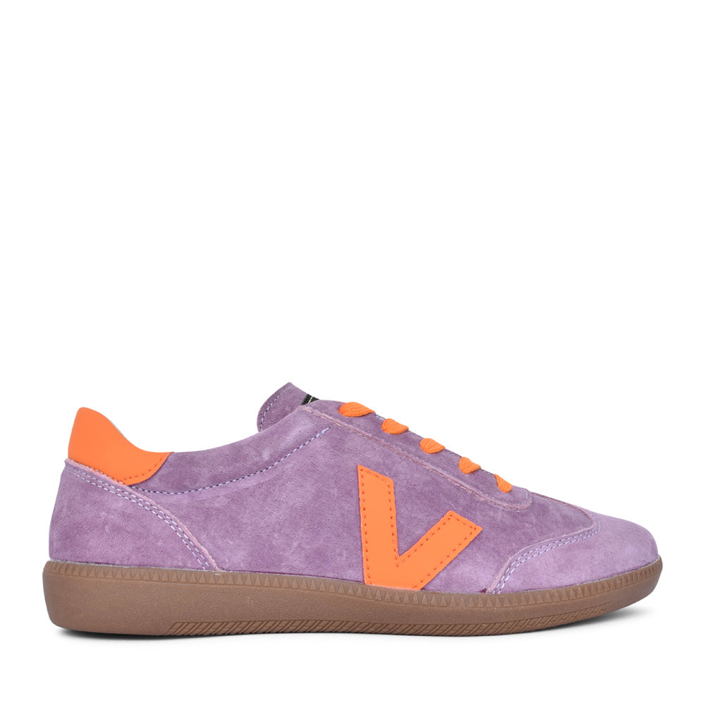 Ladies Seventy Laced Trainer In Lavender