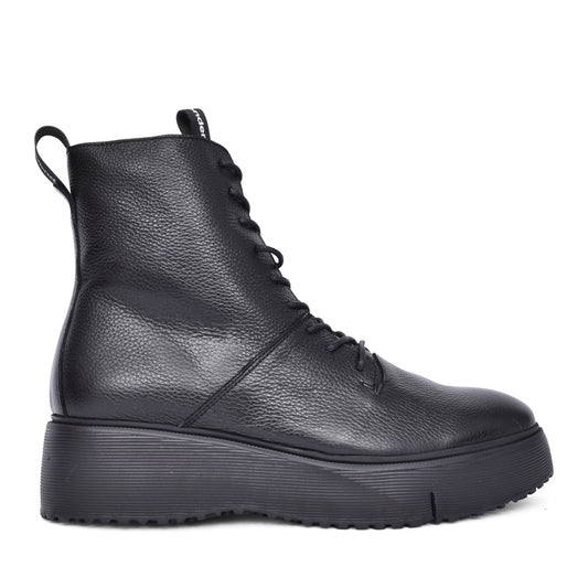 Ladies A-9350 Laced Ankle Boot In Black