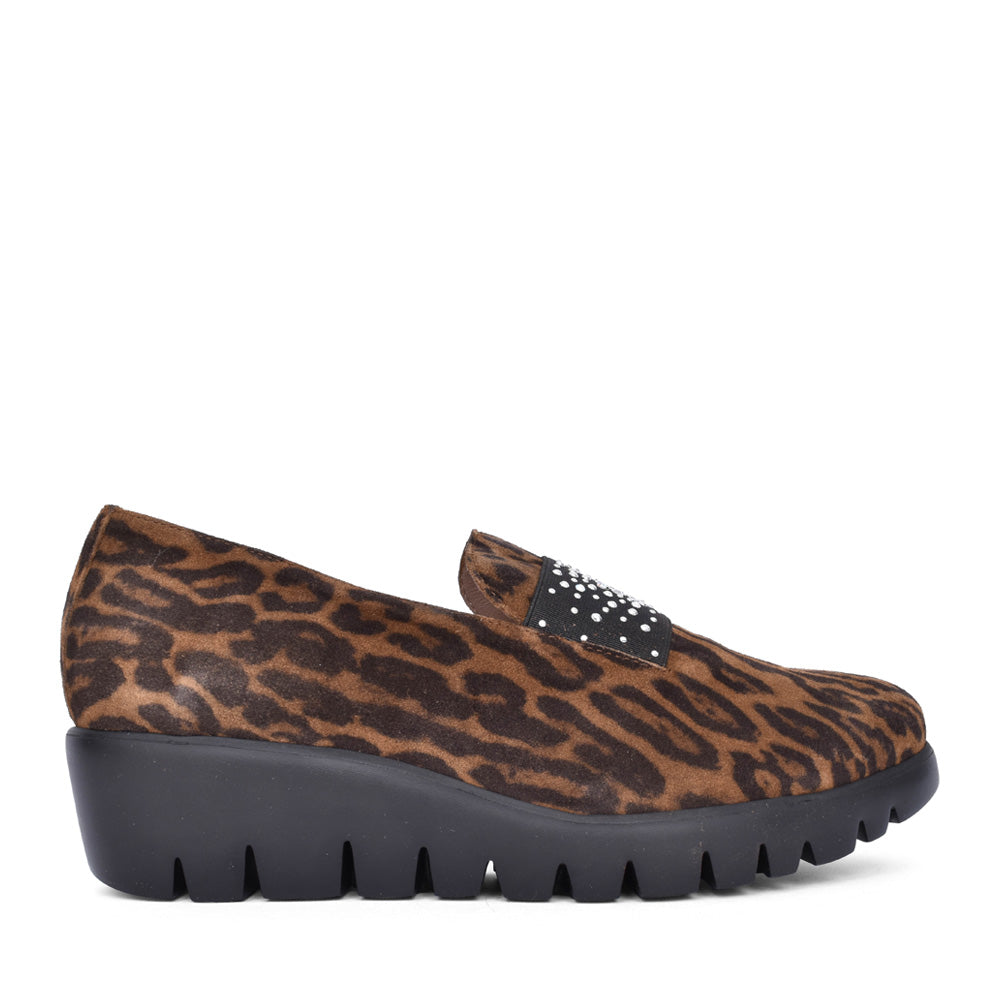 Ladies C-33158 Platform Shoe In Animal