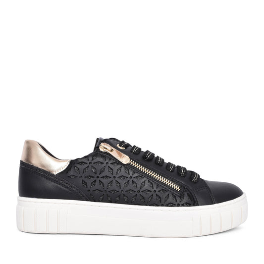Ladies 2-23701 Laced Trainer In Black