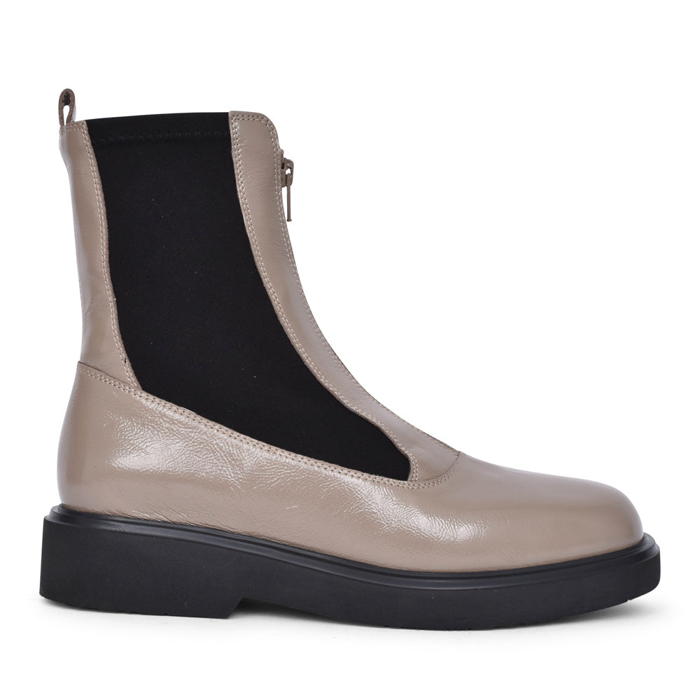 Ladies Foggia Ankle Boot In Taupe
