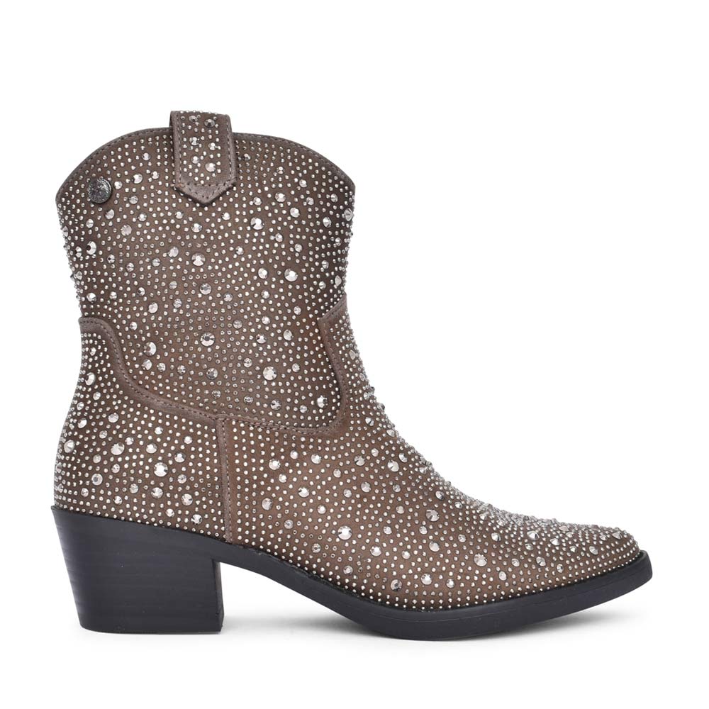 Ladies 143116 Low Heel Ankle Boot In Taupe