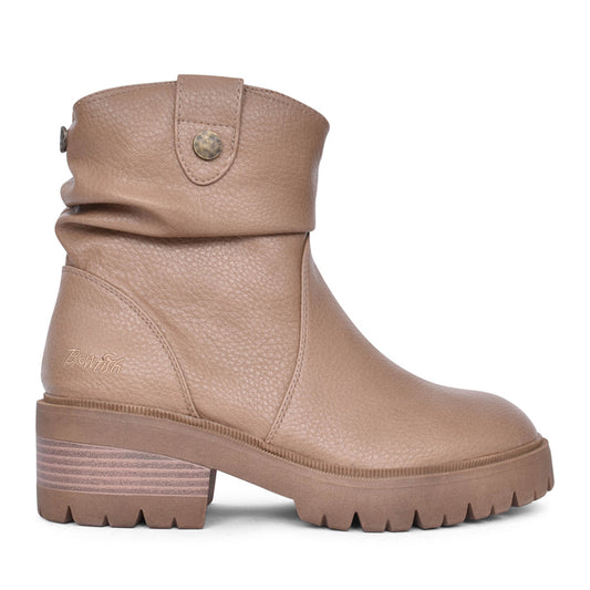 Ladies Juniper Low Heel Ankle Boot In Camel