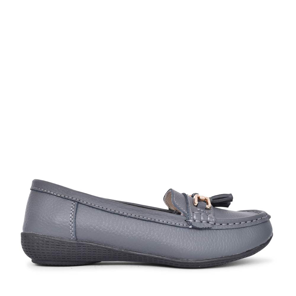 Ladies Nautical Slip-on Shoe In Grey