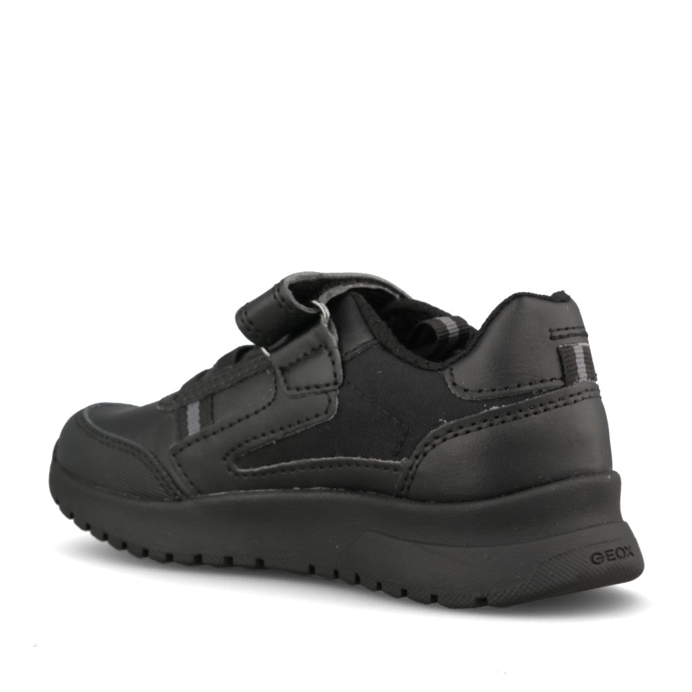 Boys J36gma J Briezee Boy Shoe In Black