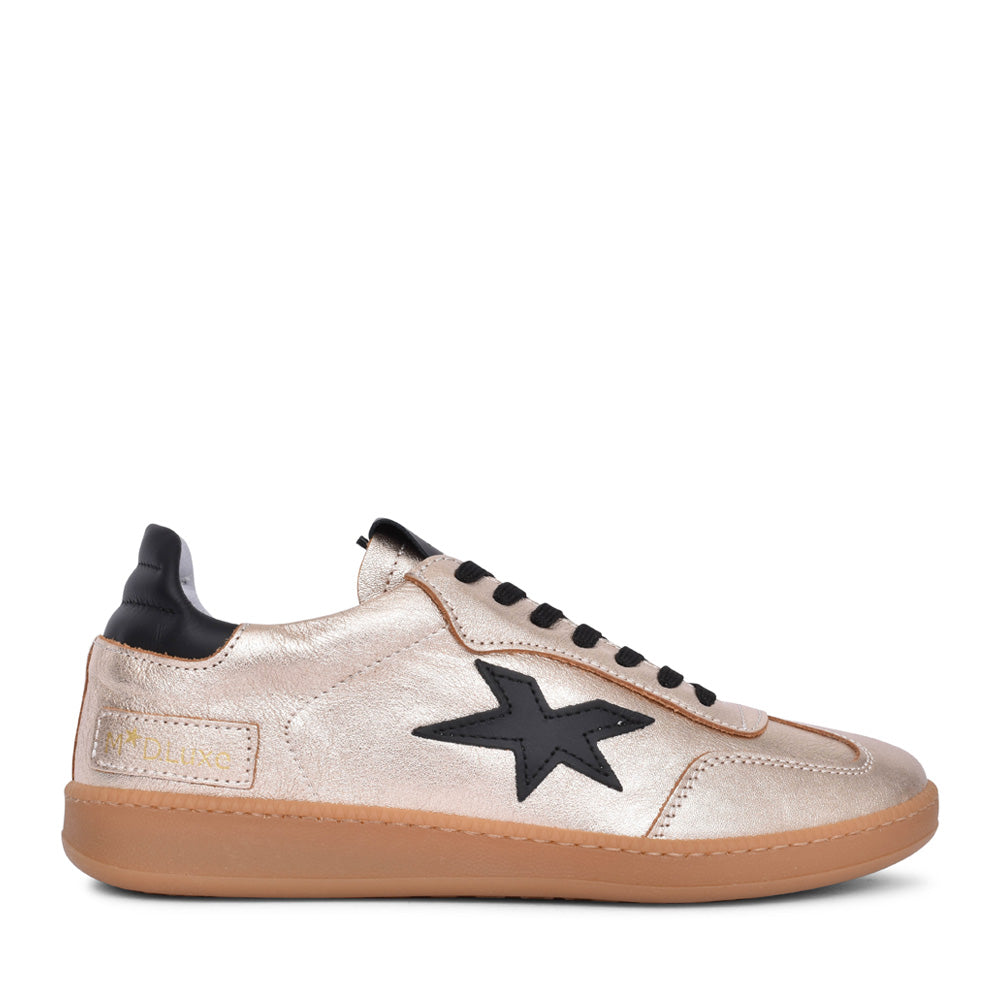 Ladies R526-200 Laced Trainer In Gold