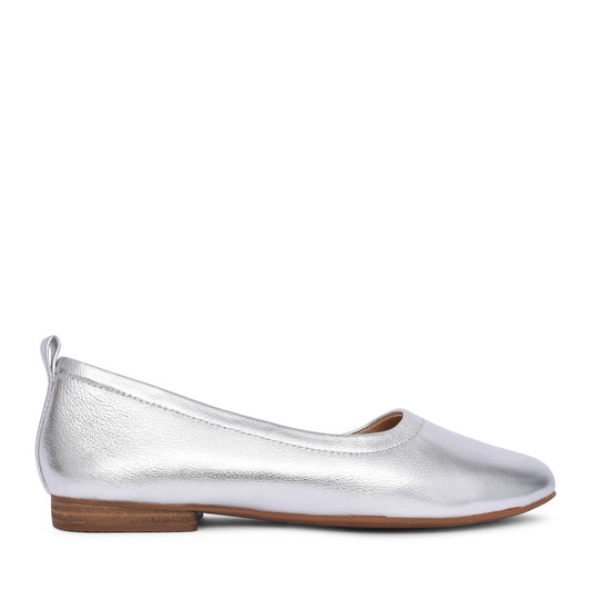 Ladies Fawna Soft D-fit Slip-on Shoe In Silver