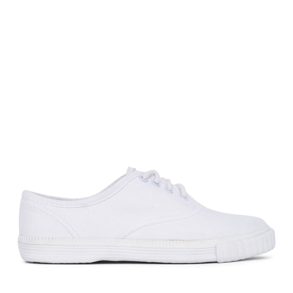 Girls R6301SR Canvas Plimsolls In White