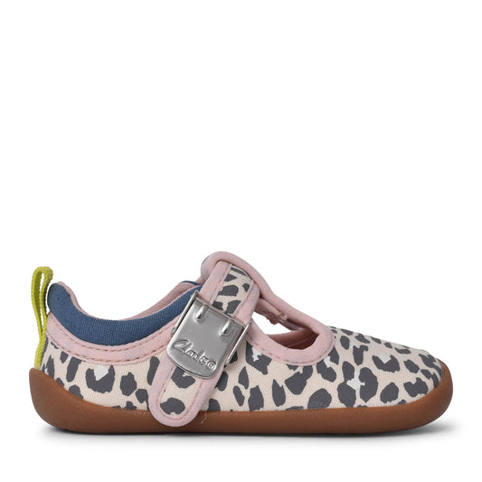 Girls Roamer Vibe Shoe In Kids F Fit