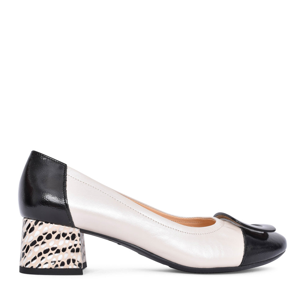 Ladies 6829 G-fit Low Heel Court Shoe In Pearl