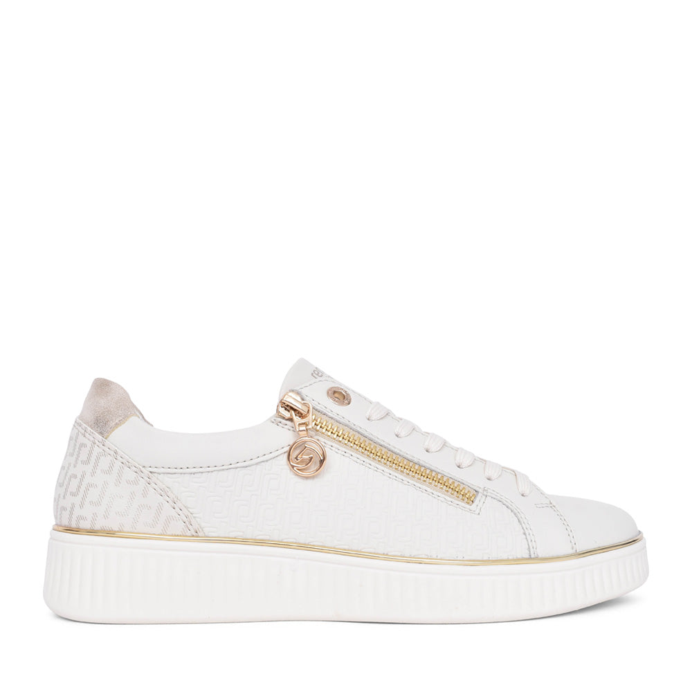 Ladies D2e00 Laced Trainer In Off White