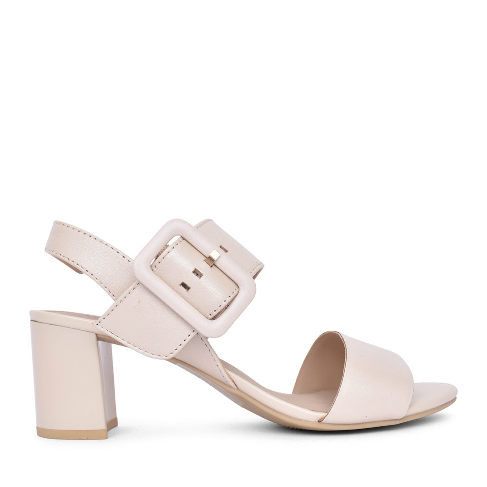 Ladies 9-28306 Medium Heel Sandal In Cream
